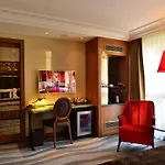Mona Hotel - Special Class