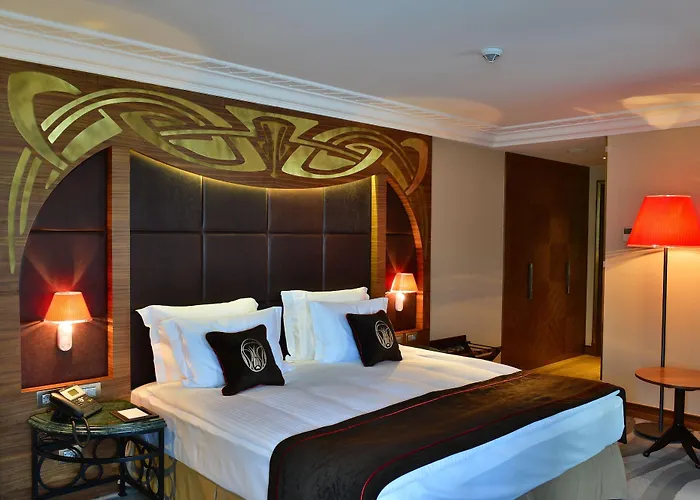 Mona Hotel - Special Class
